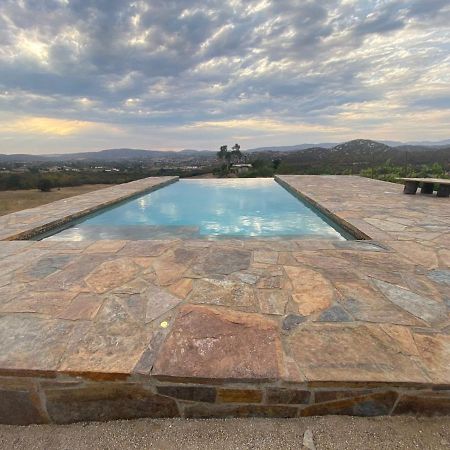 Suites Nativo - Beautiful Vineyard & Valley View 瓜达鲁佩镇 外观 照片